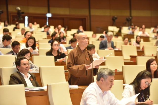 Đại biểu Hòa thượng Thích Bảo Nghiêm - một số tồn tại trong quản lý kiến trúc